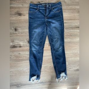 AE next level stretch hi-rise jegging crop